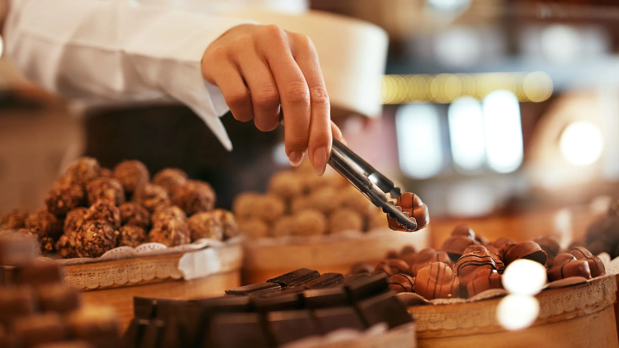 Rochers au chocolat saisis à la pince